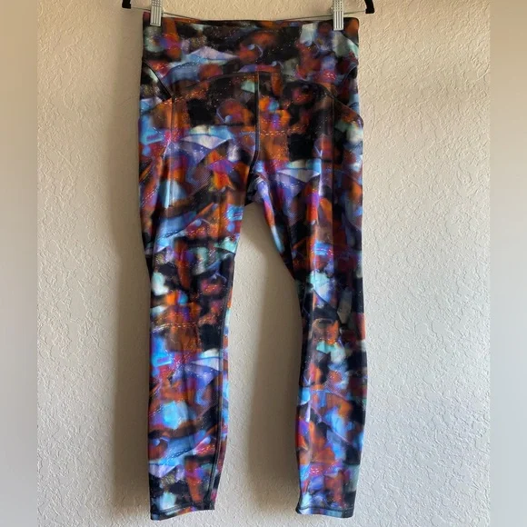 Lululemon Power Thru High-Rise Tight 25" in Hyper Drift Multi ~ Size 8 - Picture 3 of 11